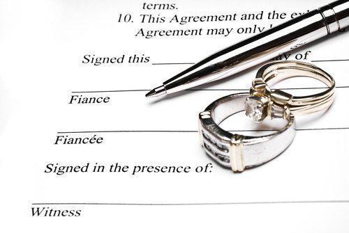 prenuptial agreement, prenup, premarital agreement, Illinois family lawyer, marriage